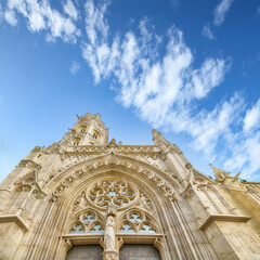 Fototapeta na wymiar Stunning Matthias Church in Budapest, Hungary. Roman Catholic church in the Gothic styl
