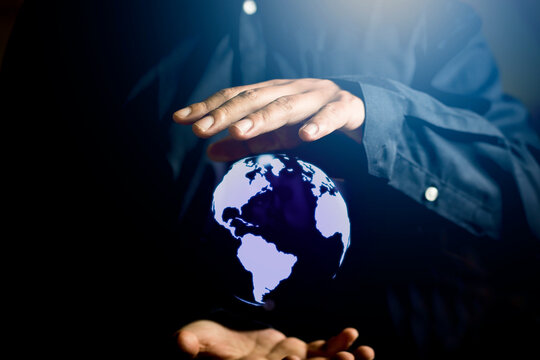 Hologram blur processing system, program software in network business planning, network technology concept, global expansion.