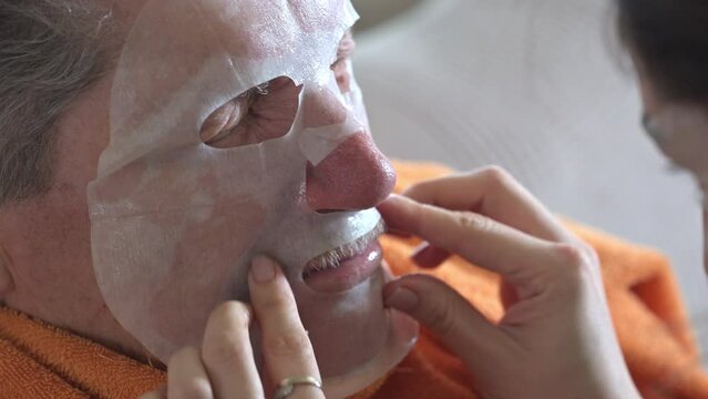 Maschera viso modello Uomo