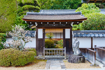 Obraz premium 【奈良県】奈良市 霊山寺 (2023/03/10撮影)