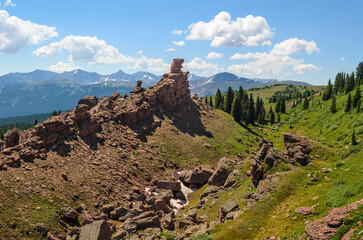 Fototapeta na wymiar Shrine Mountains on Shrine Pass Trail in Vail, Colorado, USA.