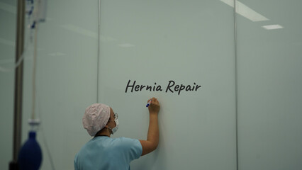 The nurse in the operating room.The nurse is preparing for hernia repair surgery