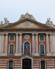 Fototapeta na wymiar Façade principale du Capitole de Toulouse 