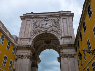 Fototapeta na wymiar Arc de triomphe de la rue Augusta à Lisbonne