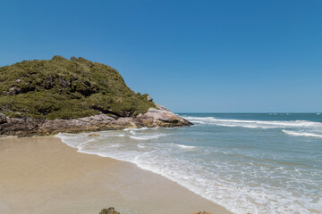 Fototapeta na wymiar Praia Encantadas, Ilha do Mel, Paraná, Brasil