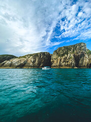Fototapeta premium rock and sea