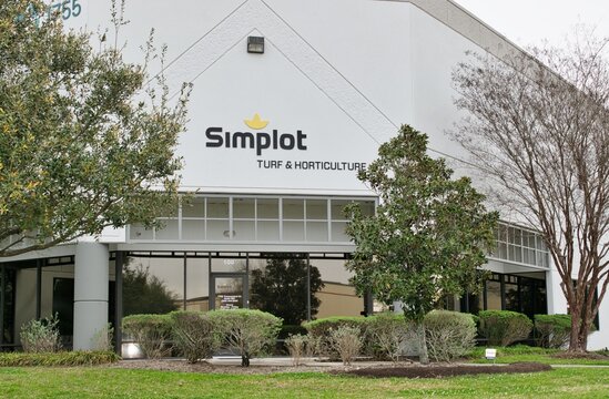 Simplot Turf and Horticulture office building exterior in Houston, TX. Food and agriculture company founded in 1929.