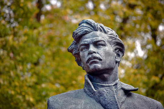 Minsk, Belarus. Sep 2022. Famous Belarusian poet Maxim Bogdanovich, bronze monument. Maksim Adamavic Bahdanovic Belarusian poet, journalist, translator, literary critic and historian of literature
