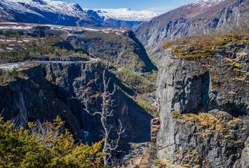 Wodospad Skjervefossen w Granvin , w Norwegii