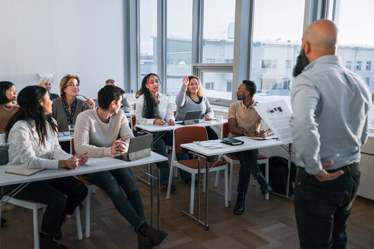 Man giving presentation at seminar