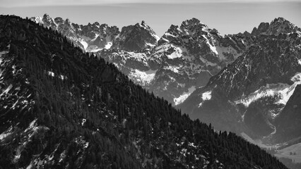 Obraz premium Ausblick ins Kaisergebirge (Österreich)