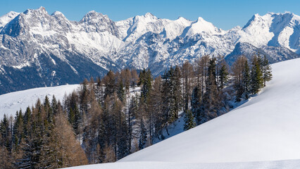 Fototapeta premium Bergblick von der Loferer Alm (Österreich)