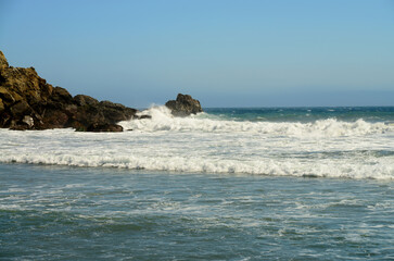 Fototapeta na wymiar Surf Breaking Asilomar State Marine Reserve California
