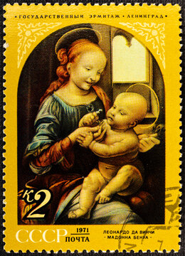 USSR - CIRCA 1971: A stamp printed in the Russia shows Benois Madonna, Painting by Leonardo da Vinci.