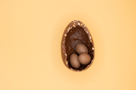 Eater Egg - Orange Background

