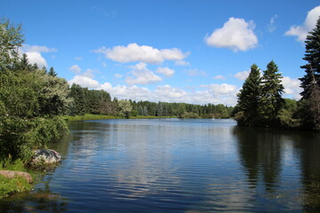 Fototapeta na wymiar Summer On The Lake, William Hawrelak Park, Edmonton, Alberta