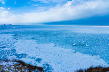 【北海道】冬の網走 能取岬とおし寄せる流氷 © k_river