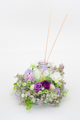 プリザーブドフラワーと造花で作ったアロマディフューザー