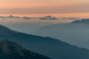 Mountain view at sunset with inversion
in the Austrian Alps in the Hohe Tauern mountains