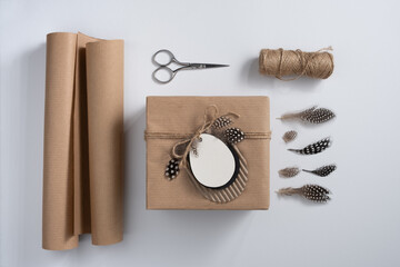DIY craft for Easter: things for gift wrapping. Zero waste inspiration for spring holidays.