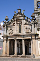 Fototapeta na wymiar Evora, Portugal - july 3 2010 : Nossa Senhora Da Gracia church