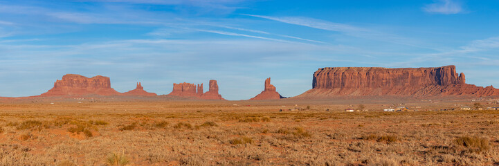 Fototapeta na wymiar Monument Valley Landscape Panorama
