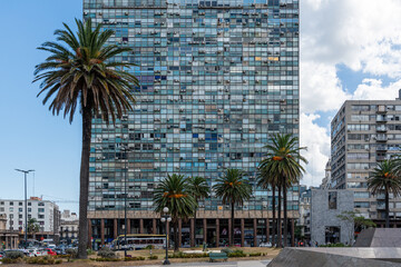 Fototapeta na wymiar Plaza de Armas in Montevideo, Uruguay