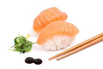 Sushi auf weißem Untergrund - 581583409