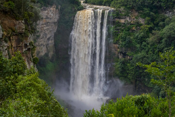 Fototapeta na wymiar Karkloof waterfall in midlands meander KZN