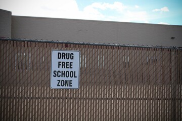 drug free school zone sign