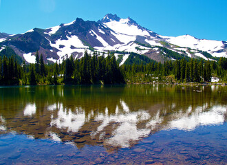Mount Jefferson from Jefferson Park, Oregon Cascades.