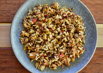 Tuna with brown rice and quinoa