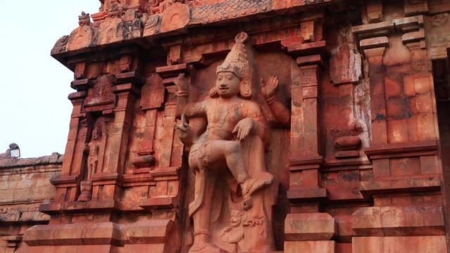 Huge statue of Dwara Palaka (Gate Keeper) at Entrance of Brihadeeswarar Temple or Big Temple. Brihadishvara Rajesvara Peruvudaiyar built in 10th century. UNESCO HERITAGE. THANJAVUR, TAMIL NADU, INDIA 