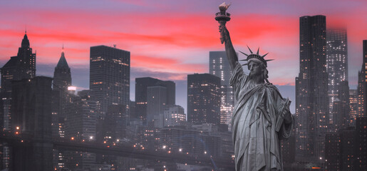 Statue of Liberty © Aliaksei