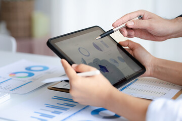 Groups of people joining in discussions, business meetings, startup company sales team meetings, brainstorming and summary of company performance. Business strategy management concept.