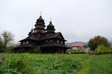 Fototapeta na wymiar Church of Holy Prophet Ilya in Yaremche, western Ukraine, Carpathians