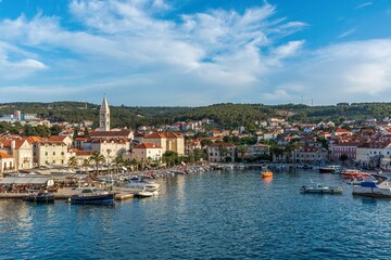 Fototapeta na wymiar Beautiful seaside town of Supetar on Brac island in Croatia