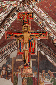 Assisi, San Damiano-Kreuz, in der Kirche Santa Chiara, Assisi, Italien