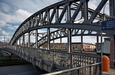 Bösebrücke in Berlin vom S-Bahnhof Bornholmer Straße aus gesehen