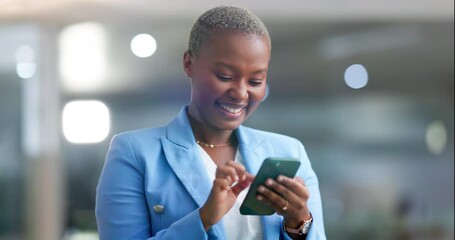 Black woman, night business and laughing on cellphone in office, online app and contact technology. Happy female worker, overtime and smartphone for reading funny notification, social media or mobile - Powered by Adobe