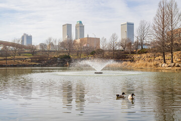 Fototapeta premium Sunny view of the landscape of Veterans Park