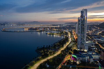 Obraz premium Panama City Panama, City Skyline, Avenida Balboa, Panama Canal