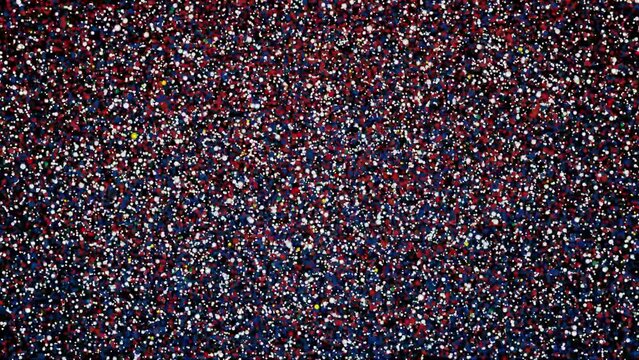 ボールが集まってパラグアイの国旗になります