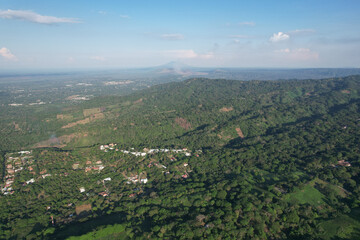 Fototapeta na wymiar Green rainforest landscape in Nicaragua