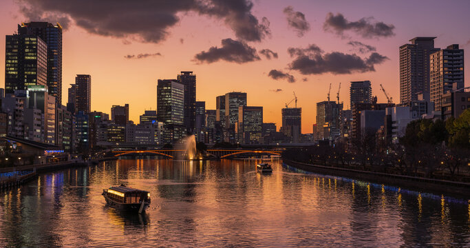 水の都 Images – Browse 1,703 Stock Photos, Vectors, and Video | Adobe Stock