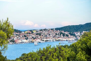 Fototapeta na wymiar Panorama of Mali Losinj in the summer from the Vela Straza hill, Croatia