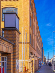 Berlin Schöneweide Gehweg Wilheminenhofstrasse, historische Fassaden Industriebauten...