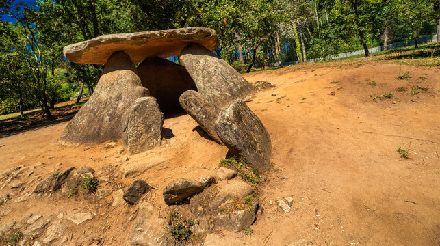 Megalithic Dolmen of Axeitos, Ribeira, Barbanza Peninsula, La Coru&ntilde;a, Galicia, Spain, Europe