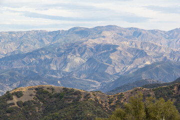Obraz premium Aerial views of coastal city, santa barbara, taken while hiking in the mountains.
