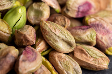 Crispy delicious pistachios with salt without shell